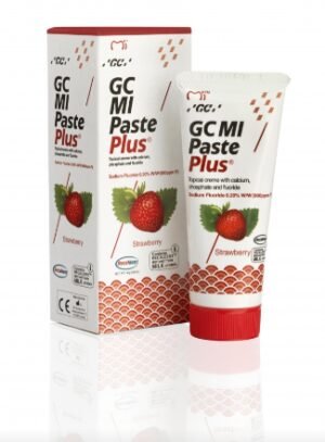 Крем для зубів GC MI Paste Strawberry 35 мл